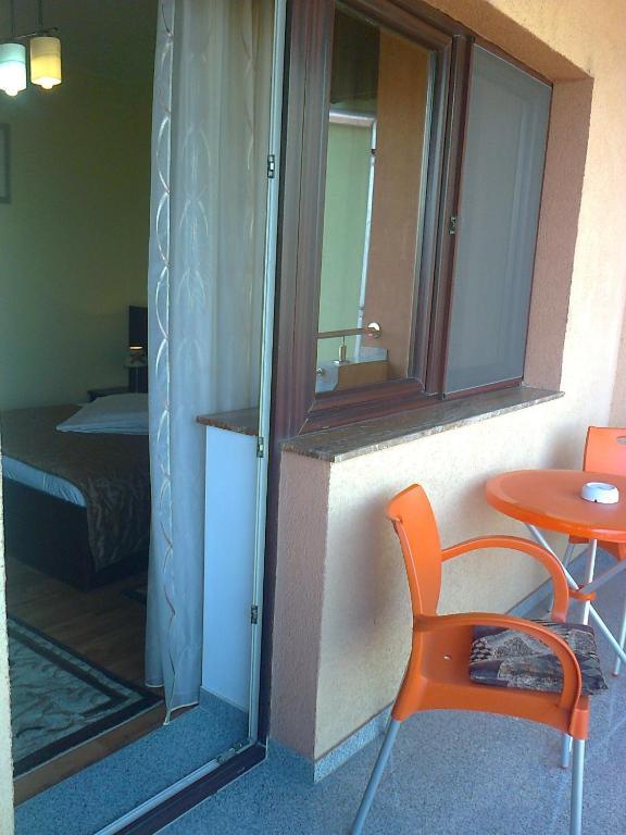 Pensiunea Select Arad Quarto foto